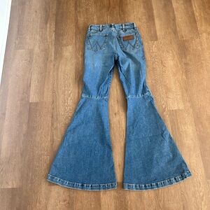 Wrangler flare jeans 29x36